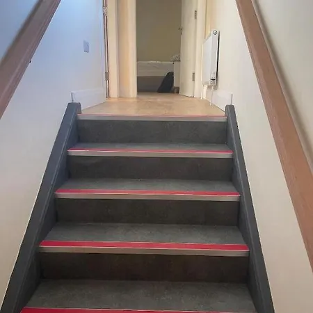 Beechwood - B בית נופש באליבופי